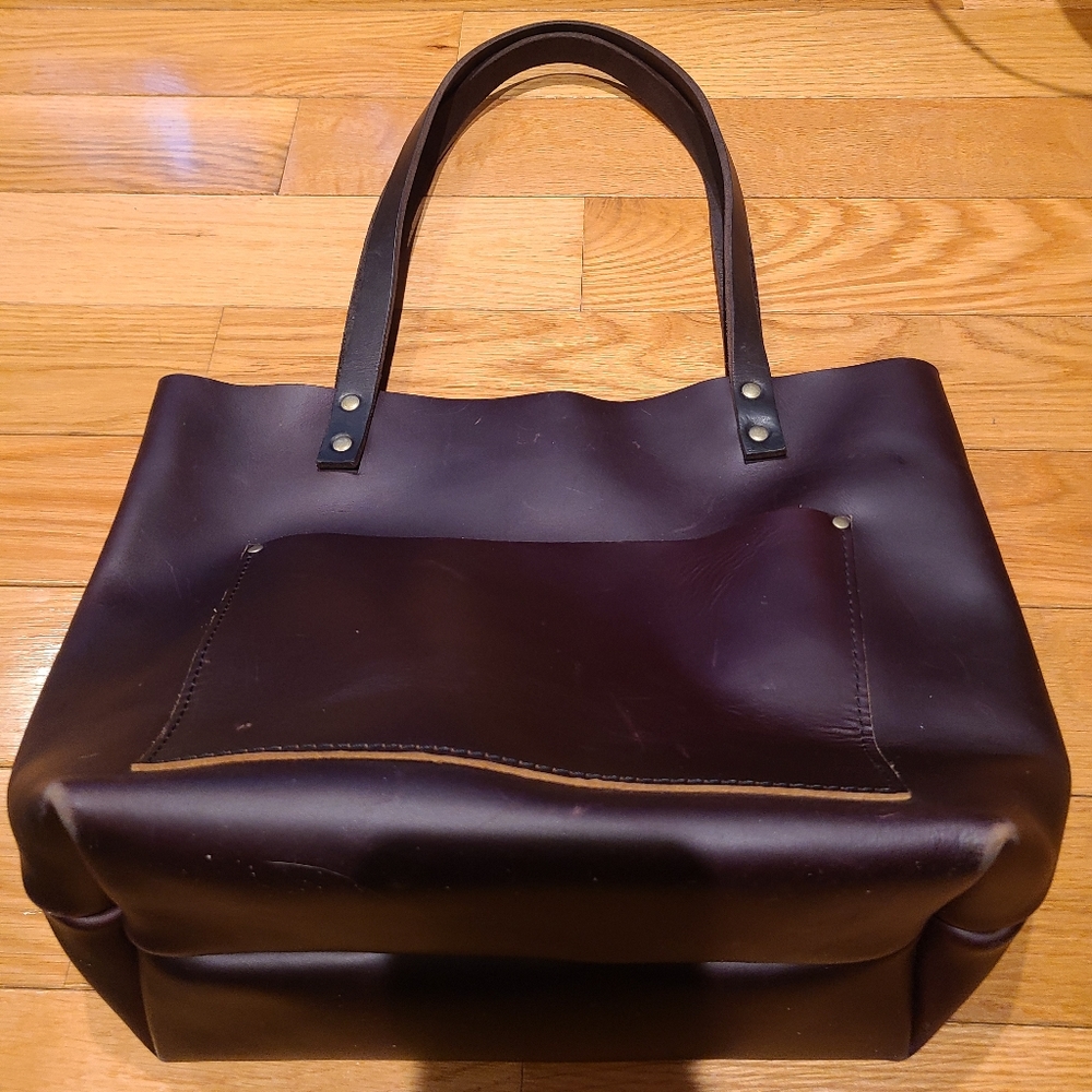 Portland Leather Medium Tote - Black Cherry